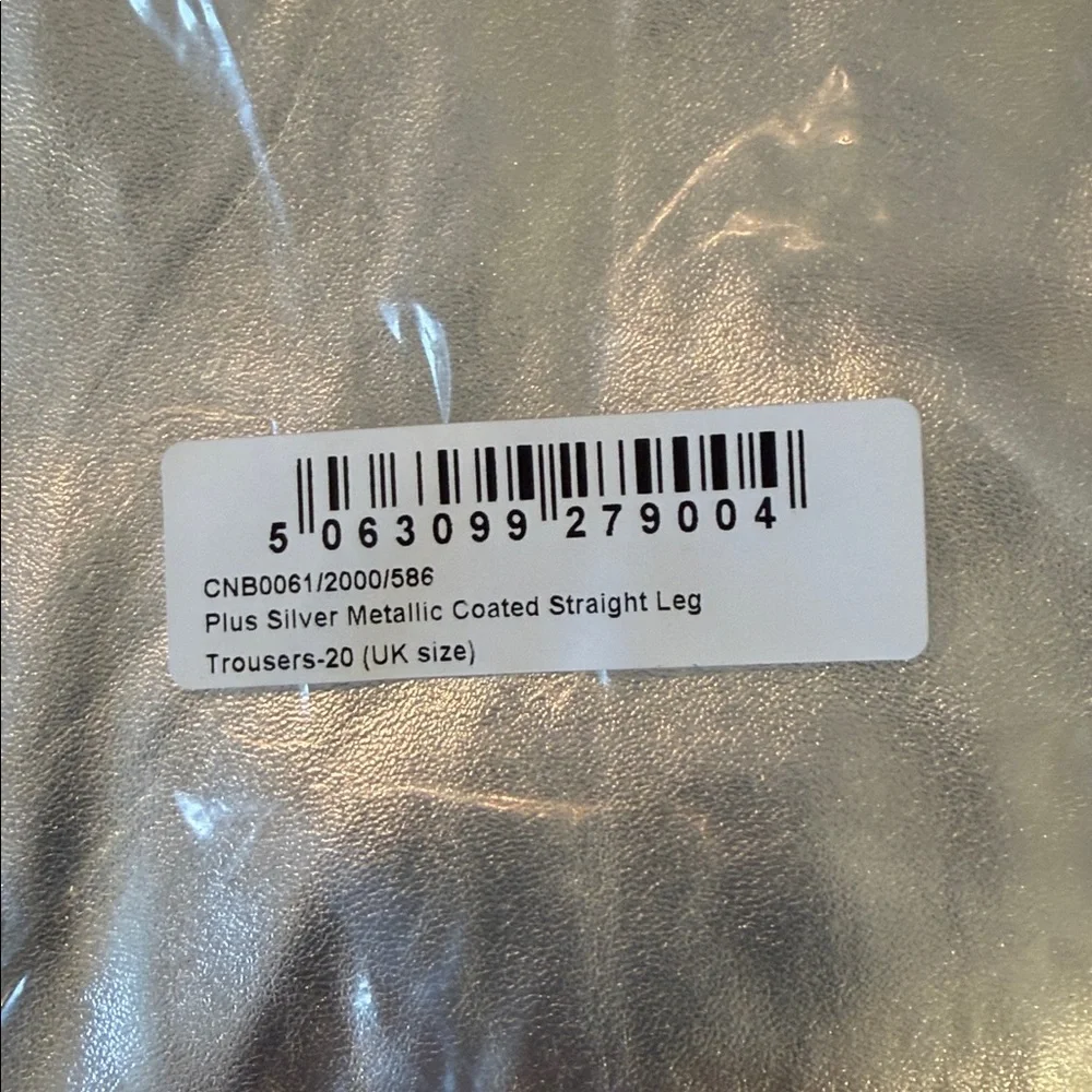 NWT PrettyLittleThing Silver Metallic Coated Straight Leg Trousers US 16 - Picture 4 of 5